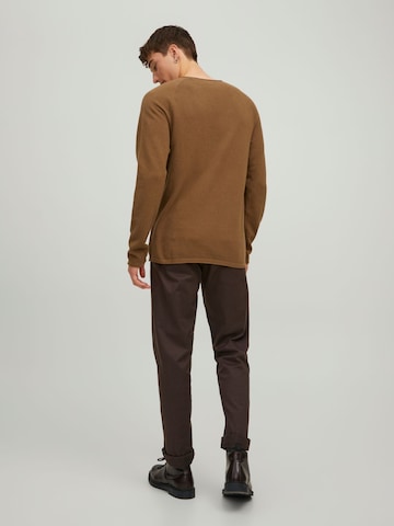 JACK & JONES Regular fit Pulóver 'Hill' - barna