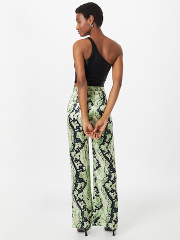 Wide Leg Pantalon Nasty Gal en vert