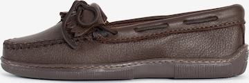 MinnetonkaMokasinke 'KILTY' - smeđa boja: prednji dio