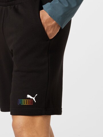 PUMA Regular Sportshorts in Schwarz