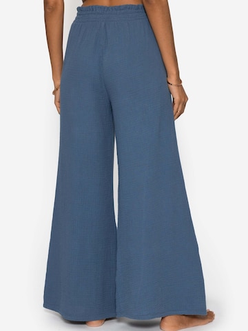 SASSYCLASSY Loosefit Hose‌ in Blau