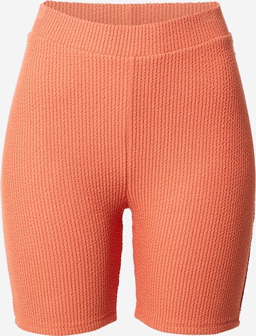 ABOUT YOU x Laura Giurcanu Skinny Shorts 'Jenny' in Orange: predná strana