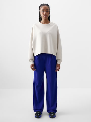 NIKE - Sweatshirt de desporto em branco: frente