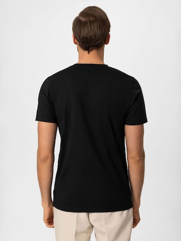 T-Shirt Jacey Quinn en noir