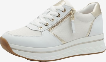 Baskets basses Tamaris en blanc : devant