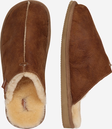 SHEPHERD Slippers 'Hugo' in Brown