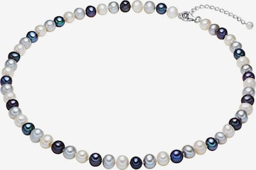 Valero Pearls Necklace in Blue: front