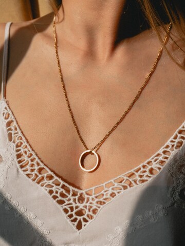 Divasya Necklace 'Good Karma comes back' in Gold: front