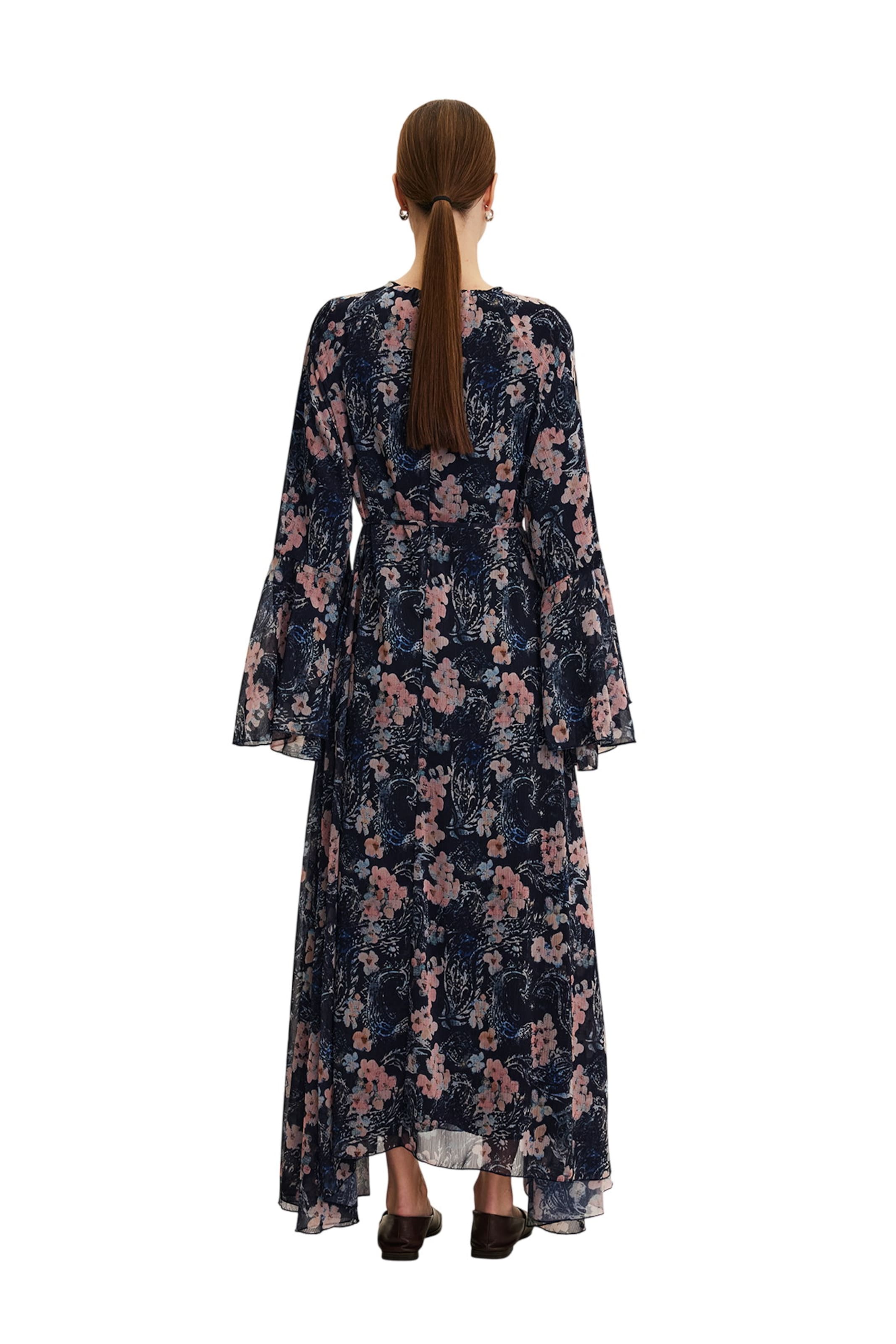 MANUKA Dress in Black