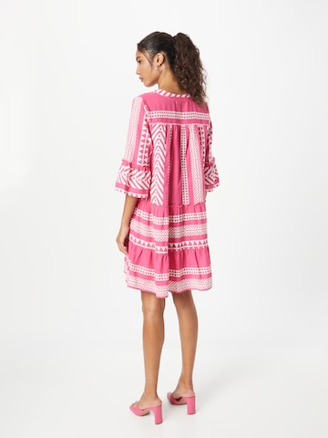 Robe 'DICTHE' VERO MODA en rose