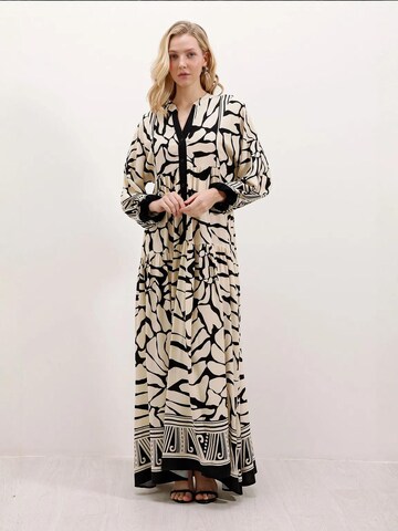 Bigdart Jurk in Beige