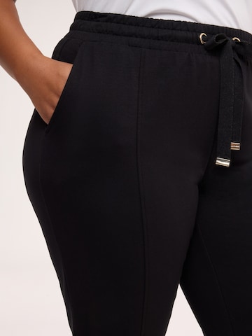 Fiorella Rubino - Slimfit Pantalón en negro
