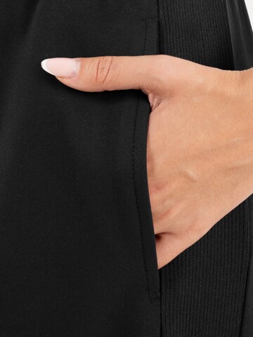 Smilodox Loosefit Jogginghose Jora in Schwarz