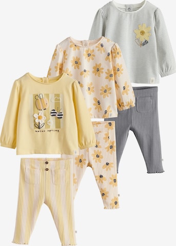 Next Setti värissä beige: etupuoli