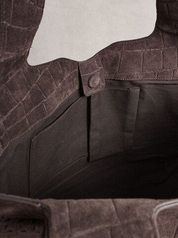 Next Skuldertaske i brun