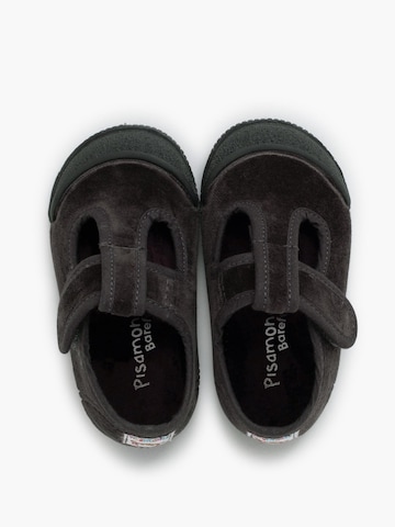 Pisamonas First-Step Shoes in Grey