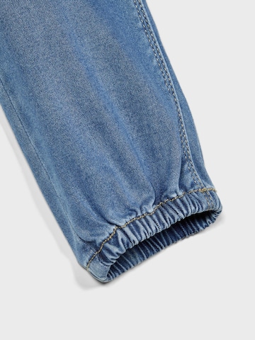 NAME IT Avsmalnet Jeans 'Bibi' i blå