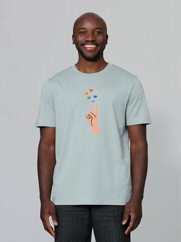 Watapparel Shirt ' Spread Love ' in Green: front