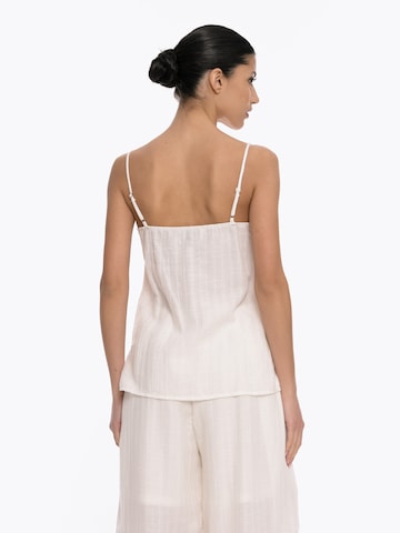 Top 'Busy Line' di 4TAILORS in bianco