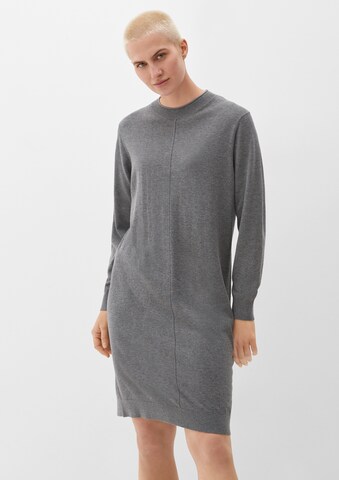 Robes en maille s.Oliver en gris : devant