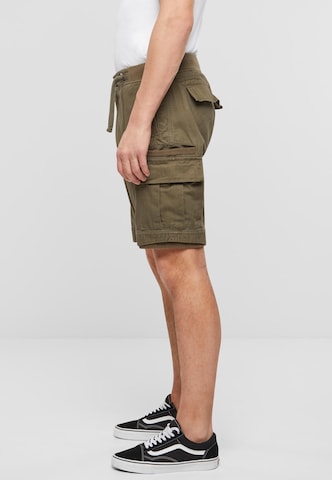 regular Pantaloni cargo 'Packham' di Brandit in verde