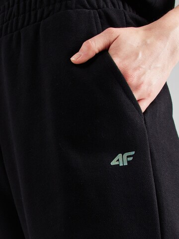 4F Loose fit Sports trousers in Black