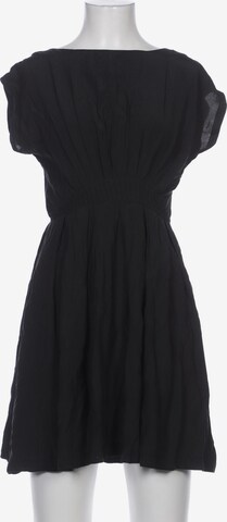 Louche Dress in M in Black: front