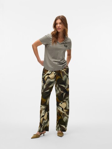 Maglietta di VERO MODA in verde