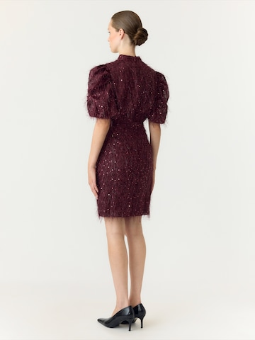 Rochie de cocktail 'YASILZA' de la YAS pe roșu