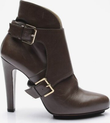 Etro Dress Boots in 38 in Brown: front