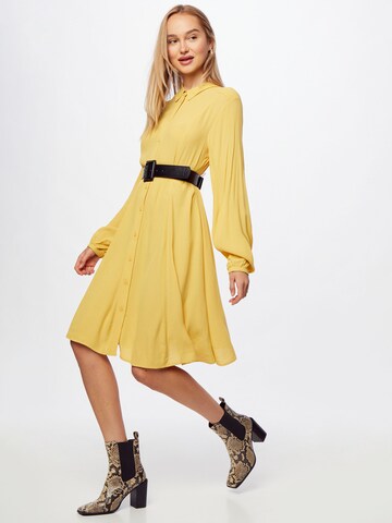minimum Košilové šaty 'Bindine 212' – žlutá