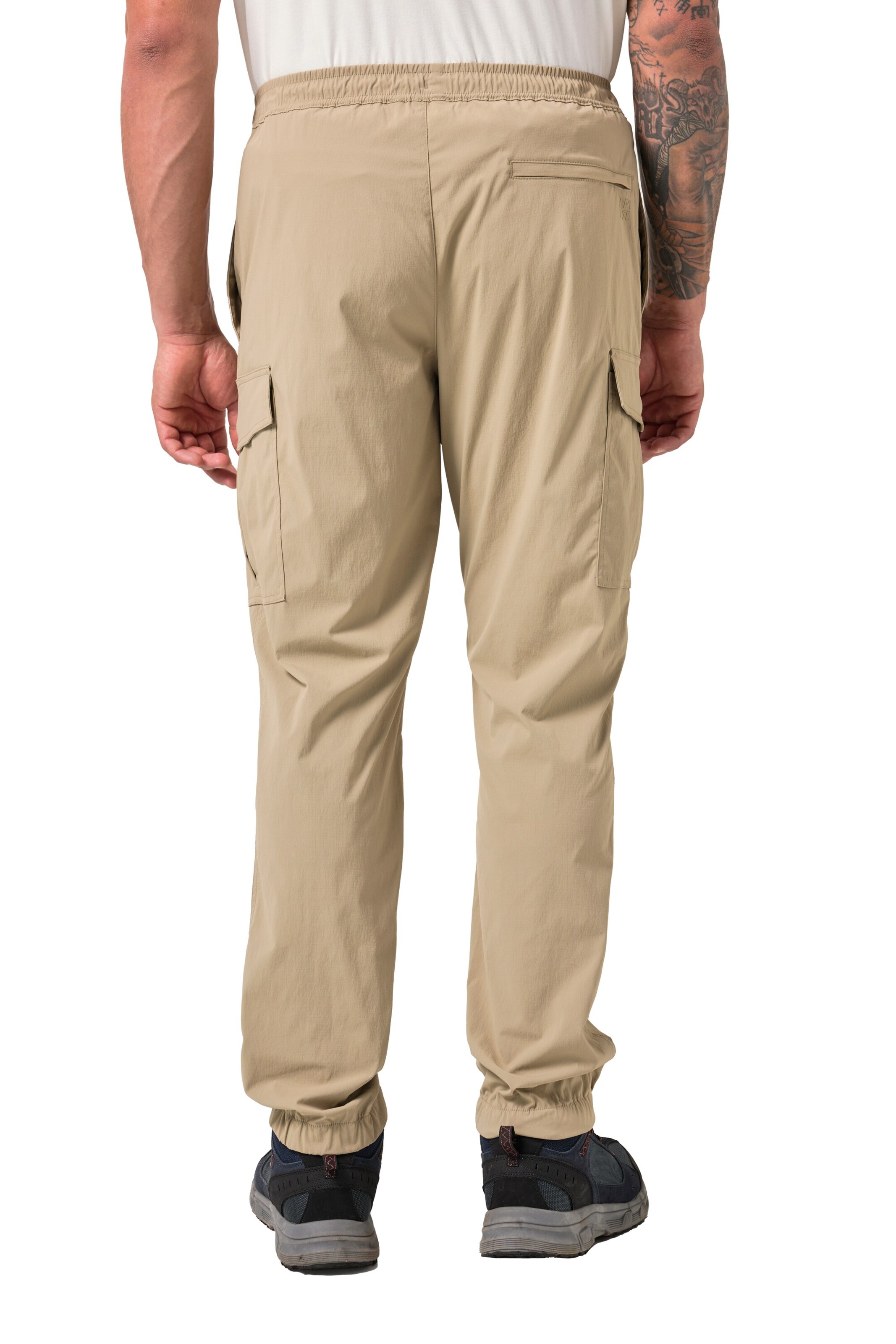 JAY-PI Tapered Cargo Pants in Beige