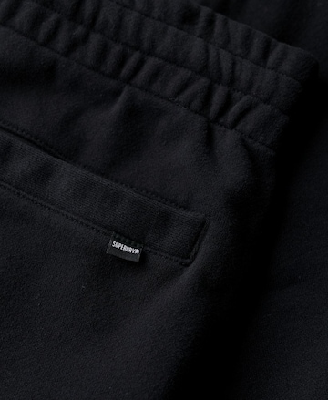 Superdry Loosefit Hose in Schwarz