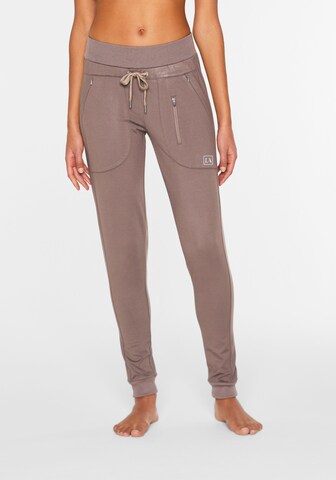 Coupe slim Pantalon de sport LASCANA ACTIVE en beige : devant