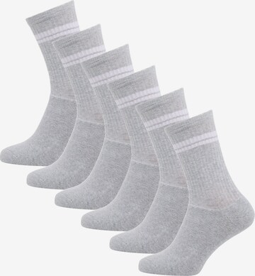 Mo SPORTS Socks in Grey: front