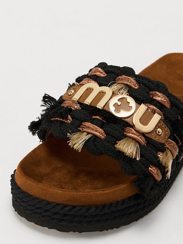 MOU Nizki natikači | črna barva