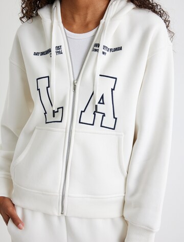 Koton Sweatjacke in Weiß