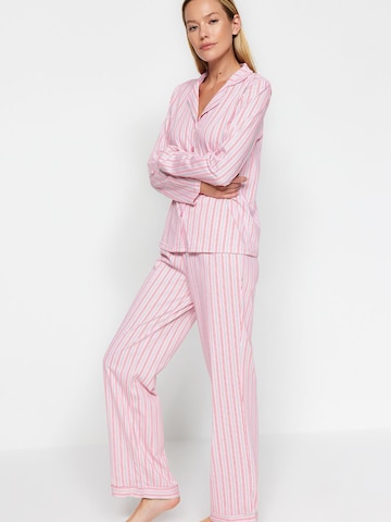 Trendyol Pyjama in Roze: voorkant
