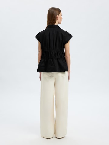 SELECTED Blouse in Black