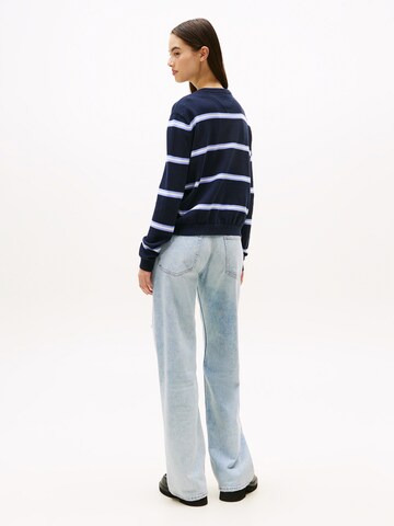 Pulover 'ESSENTIAL' de la Tommy Jeans pe albastru