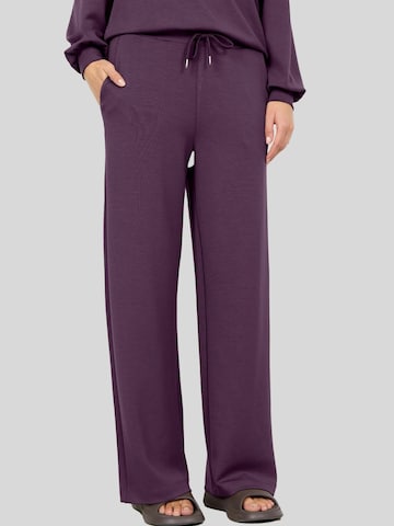 Soyaconcept Regular Hose in Lila: Vorderseite