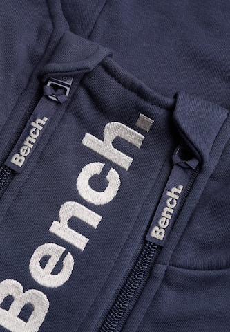 Veste de survêtement 'Bench x Superdry & Co' BENCH en bleu