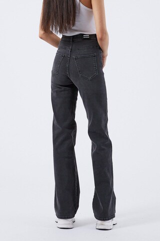 Dr. Denim Bootcut Jeans 'Moxy' in Grijs