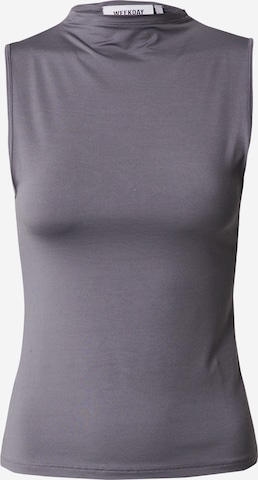 WEEKDAY Top 'Jennifer' in Grey: front