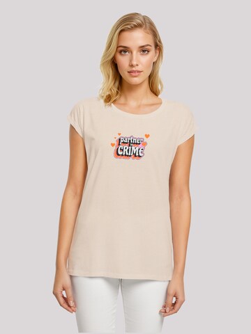 T-shirt 'Partner In Crime Valentinstag' F4NT4STIC en beige : devant