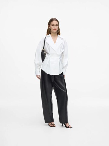 Karl Lagerfeld - Blusa em branco