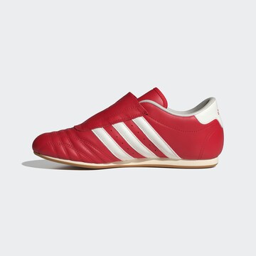 ADIDAS ORIGINALS Slip-ons 'Taekwondo' in Rood