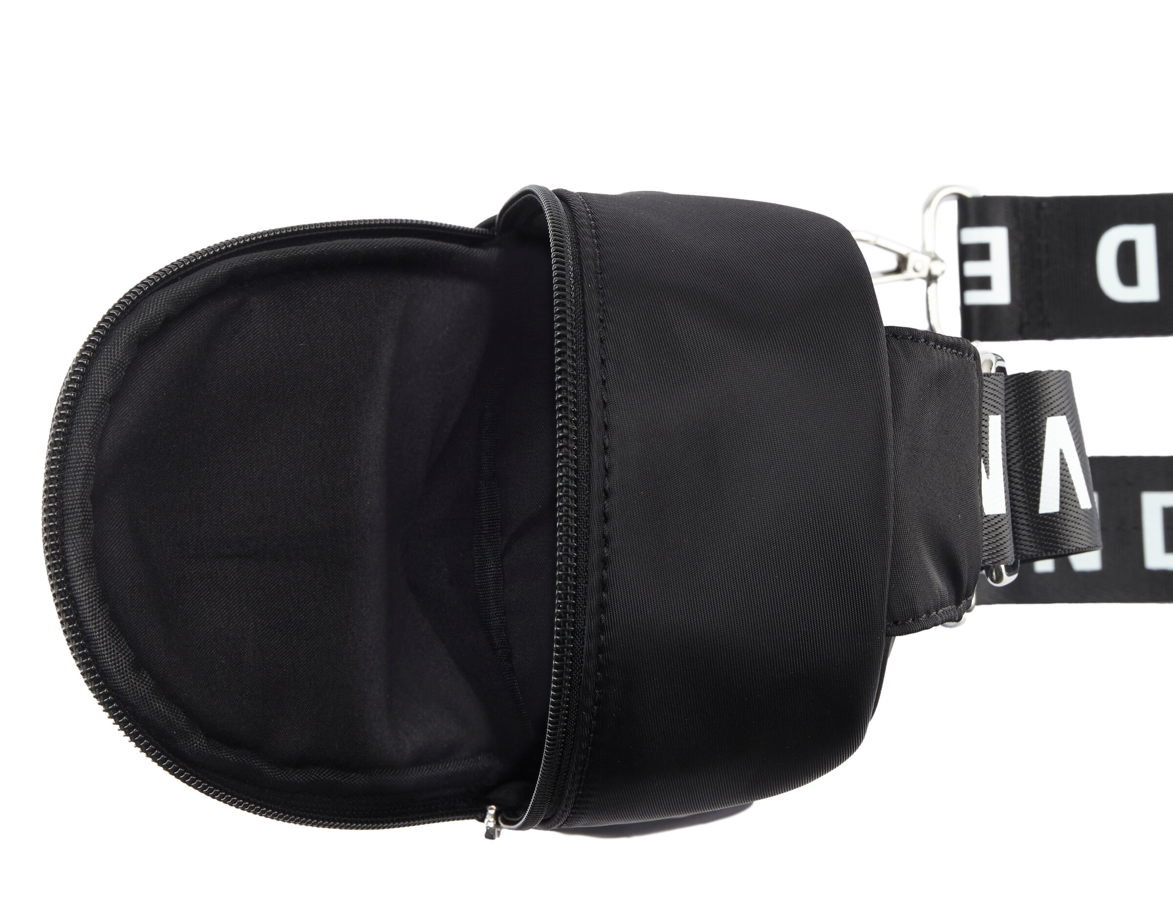 Elbsand Crossbody Bag in Black: front