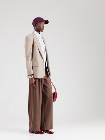 Sacou 'TAILOR' de la Cph Muse pe maro