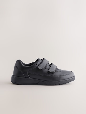 Pantofi de la Next pe negru